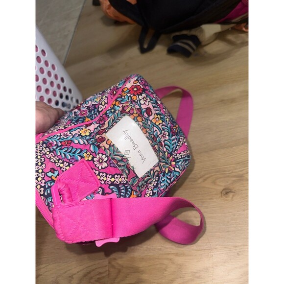 Vera Bradley lunchbox - Picture 4 of 5